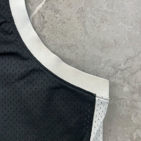 Vintage Nike Michael Jordan Jersey Mens XL UNC Carolina Tar Heels Basketball - Picture 9 of 14